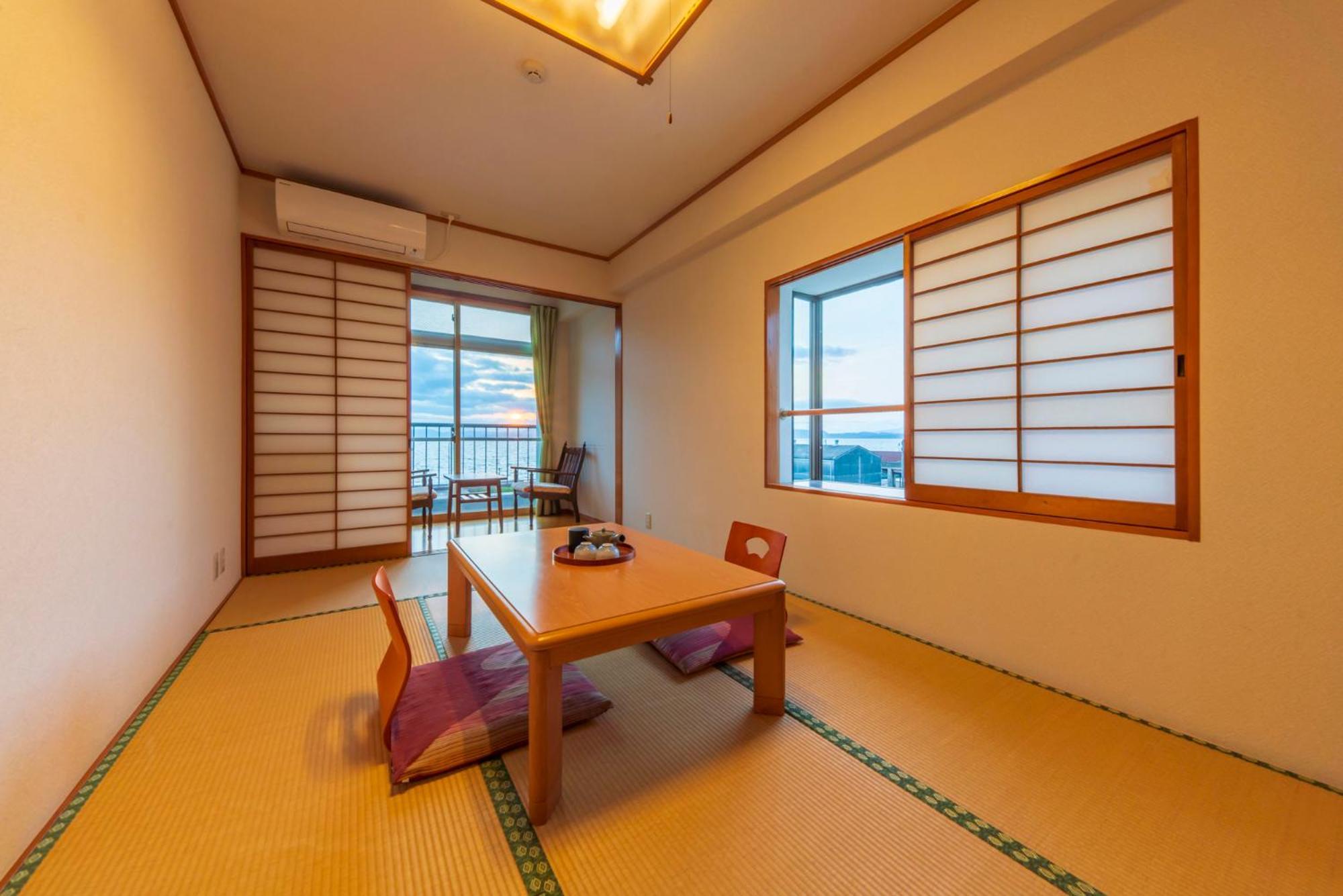 Hotel Jyokiya Unzen Zewnętrze zdjęcie